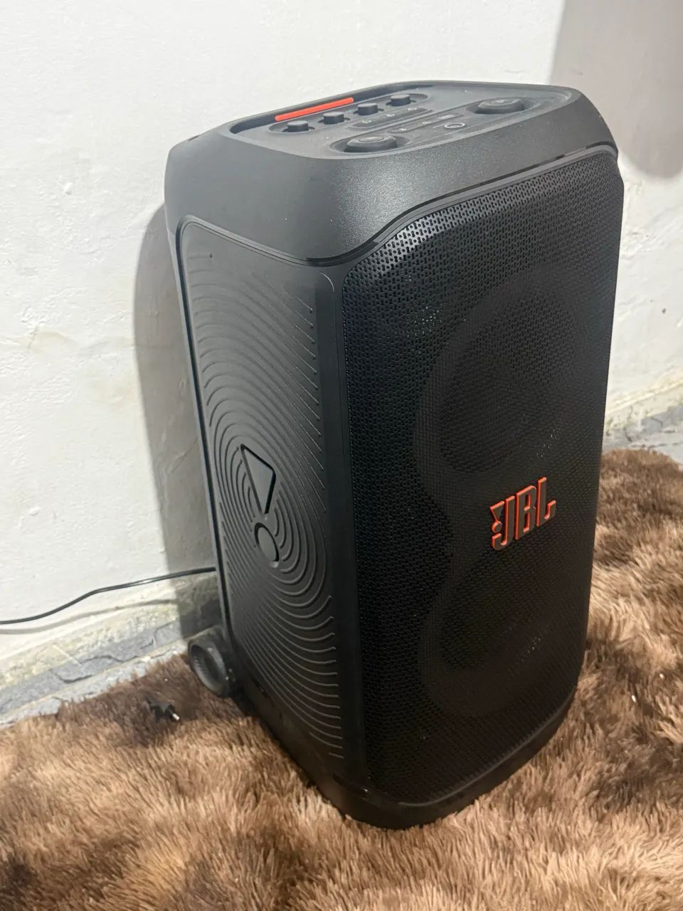 Vendo JBL partybox 320