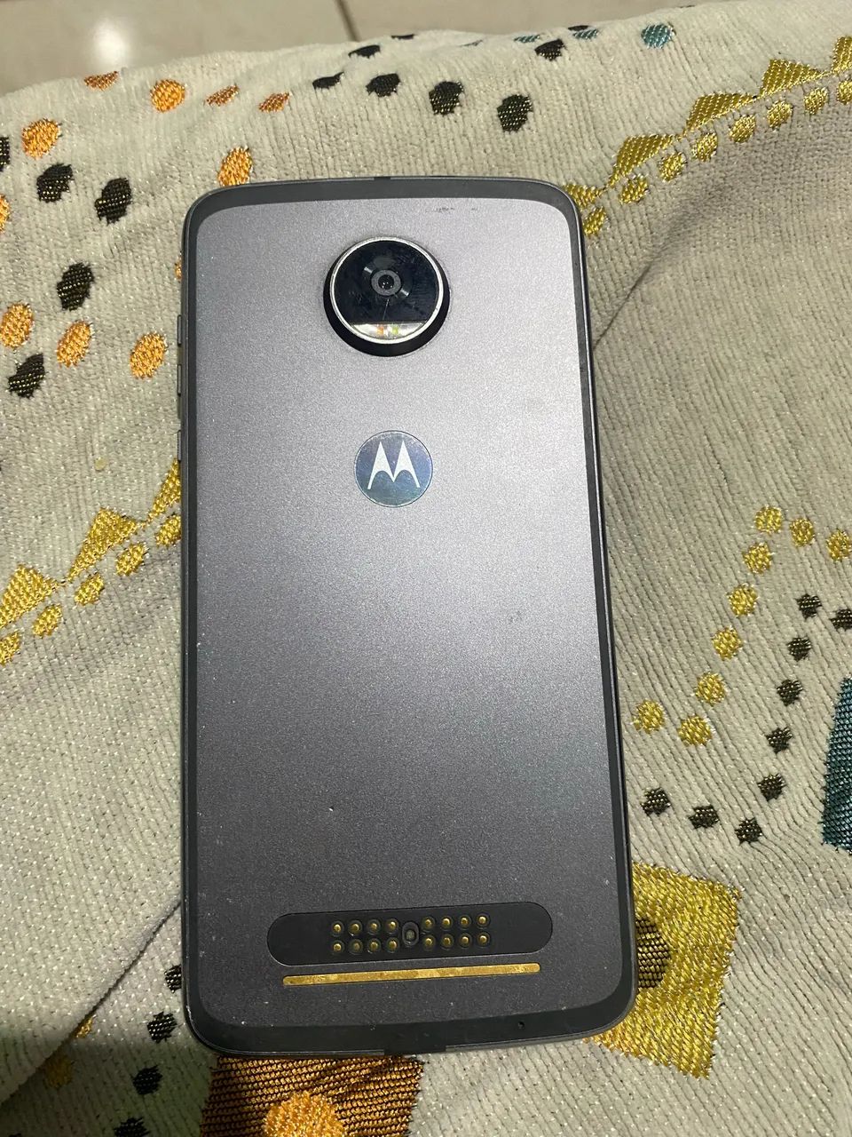 Celular moto z  2 play  - Foto 2