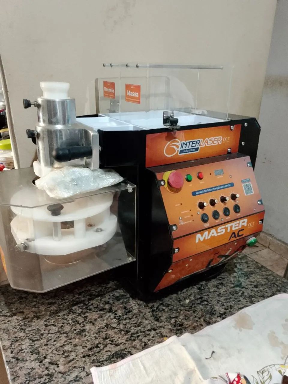 Máquina de salgados 