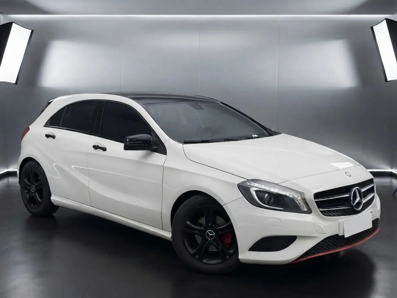 Mercedes-Benz Classe A 200 1.6 TB 16V Style 156cv Aut. 2013