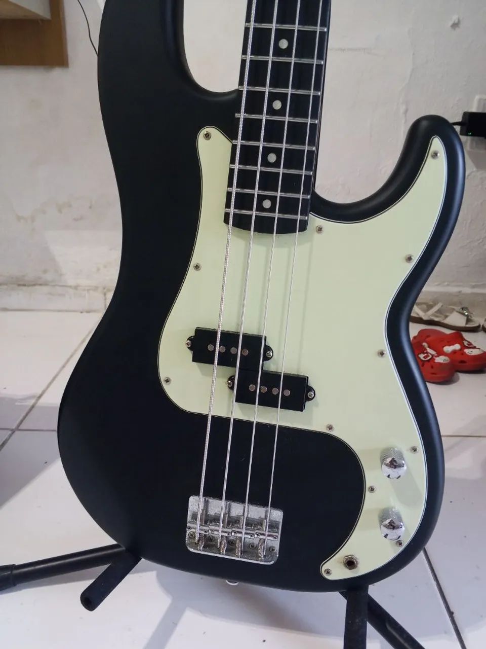 Contrabaixo Memphis by Tagima Modelo MB40 - Foto 4