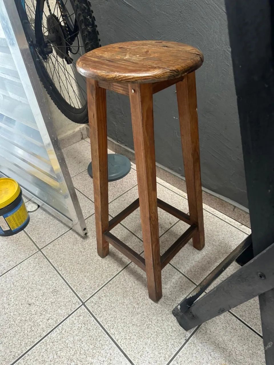 Mesa bistrô com 2 bancos  - Foto 5