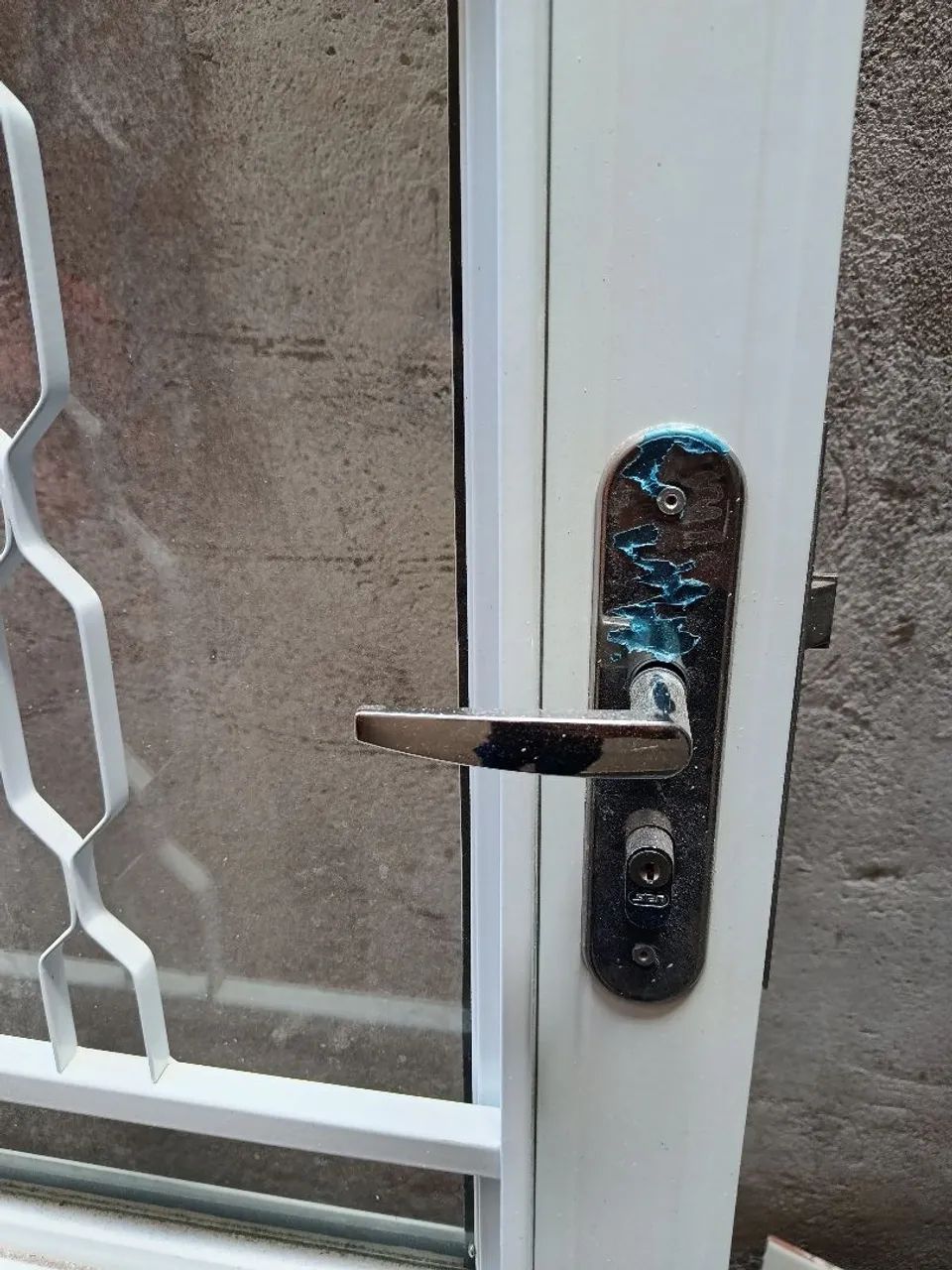 Porta de Alumínio nova - Foto 2