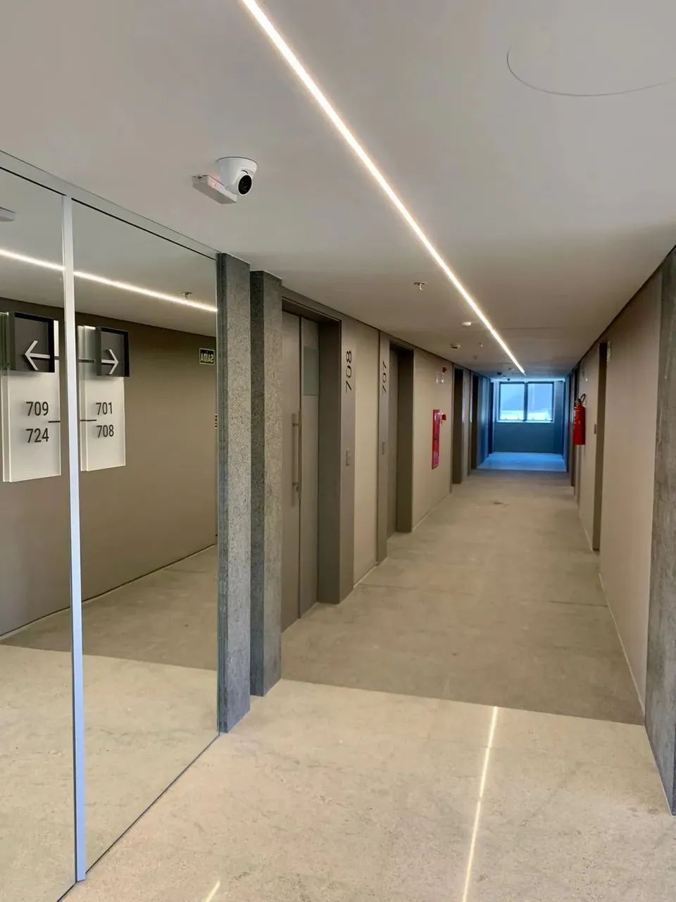 Vendo Excelente sala comercial no Linked 33 m² dentro Bourbon Shopping próximo av. Teresóp - Foto 7