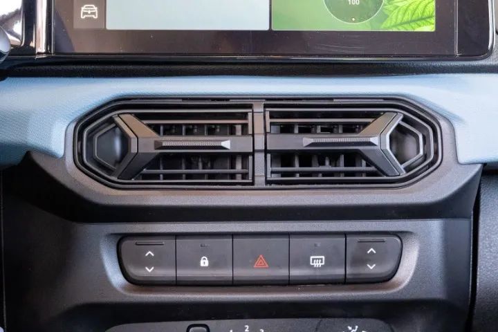 Renault Kwid E-Tech Techno 2027 - Foto 3