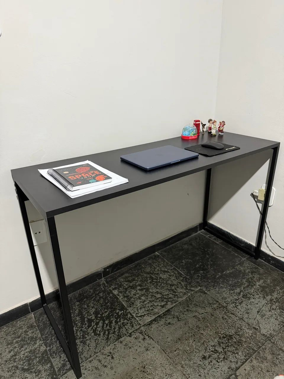 Escrivaninha 120cm Iron