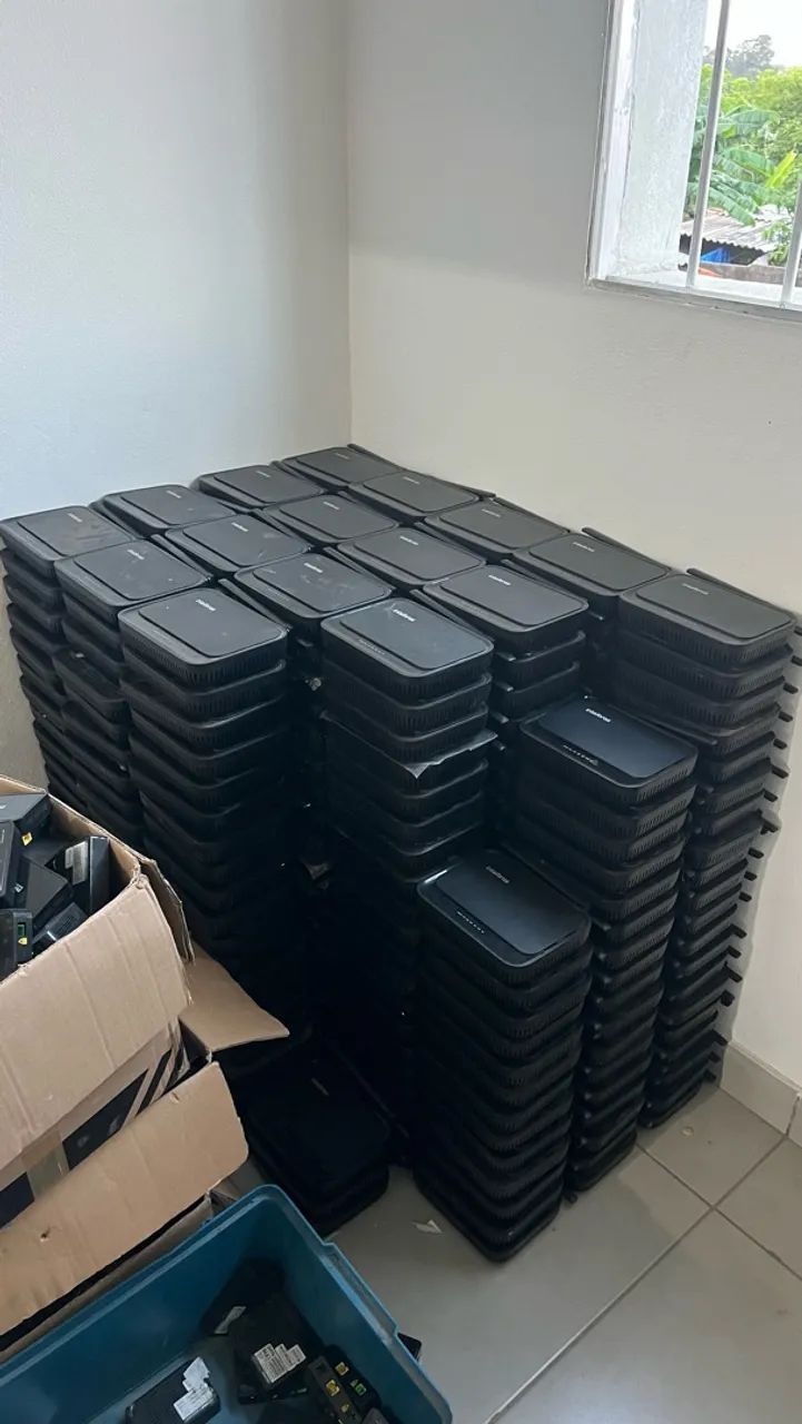 Kit com 10 Intelbras ONT WiFiber 1200R GPON/EPON COM Wi-Fi AC 1200