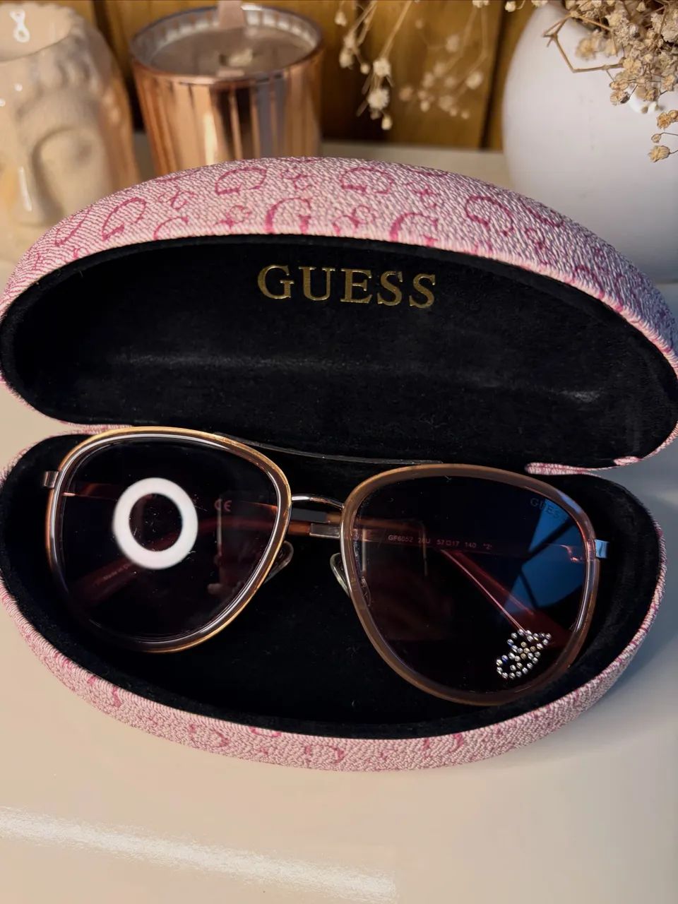 Óculos Guess Y2K