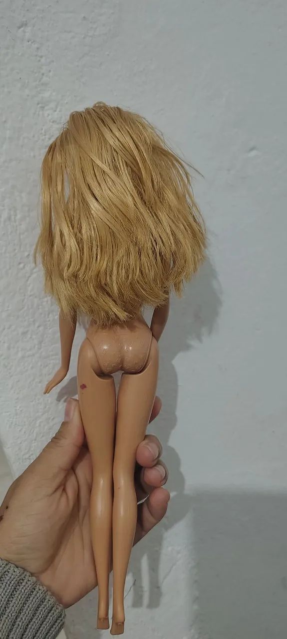 Barbie boneca antiga anos 90 - Foto 2