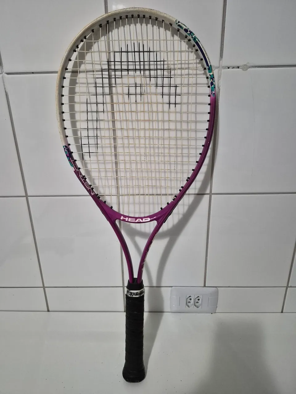 Wilson BLADE　V7.0　104 ２本セット Raquete de Tênis Wilson - Blade 100UL V7 | Amazon.com.br