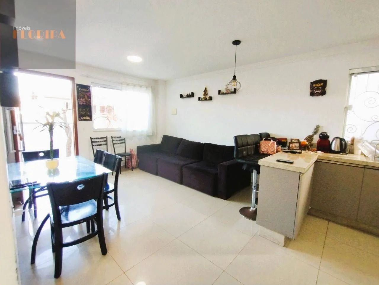 Casa nas 5 ruas no Rio Tavares à venda - 4 dormitórios - Foto 4
