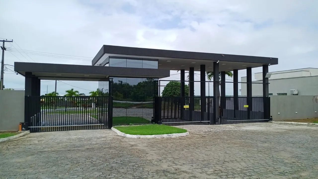 Terreno condomínio Maanain 
