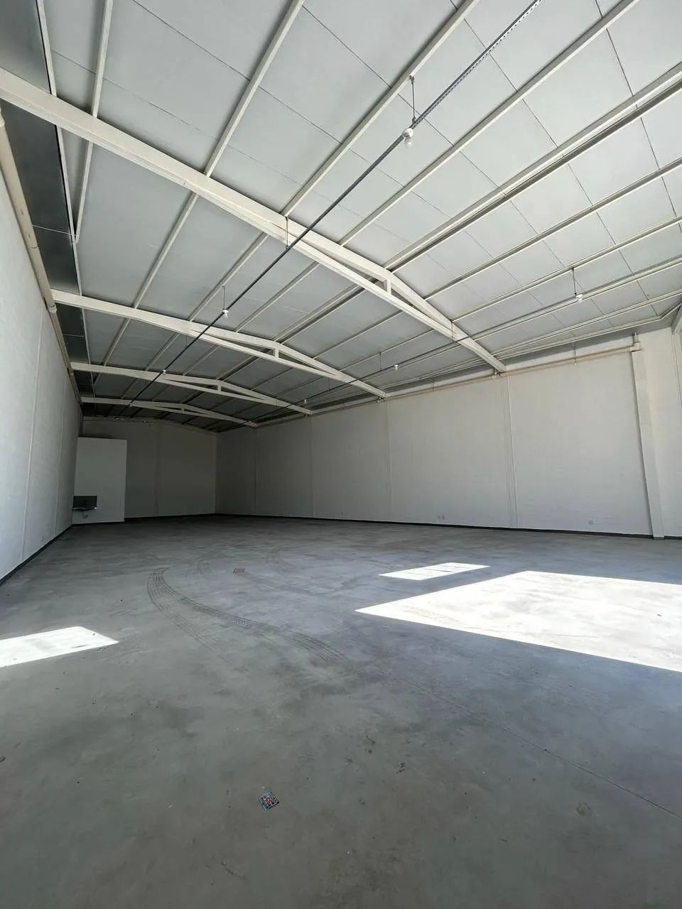 Galpão para alugar em Goiânia, Esplanada do Anicuns, com 380 m² - Foto 5