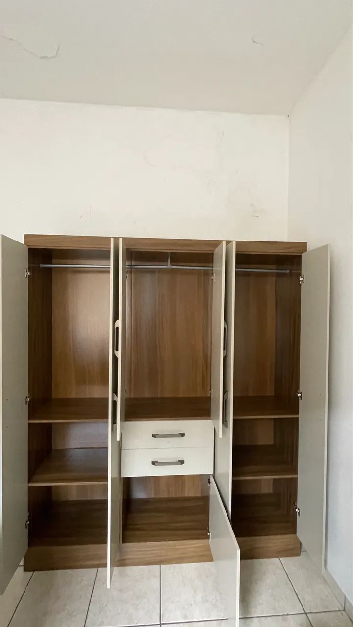 Guarda-roupa 7 portas e 2 gavetas - Foto 3