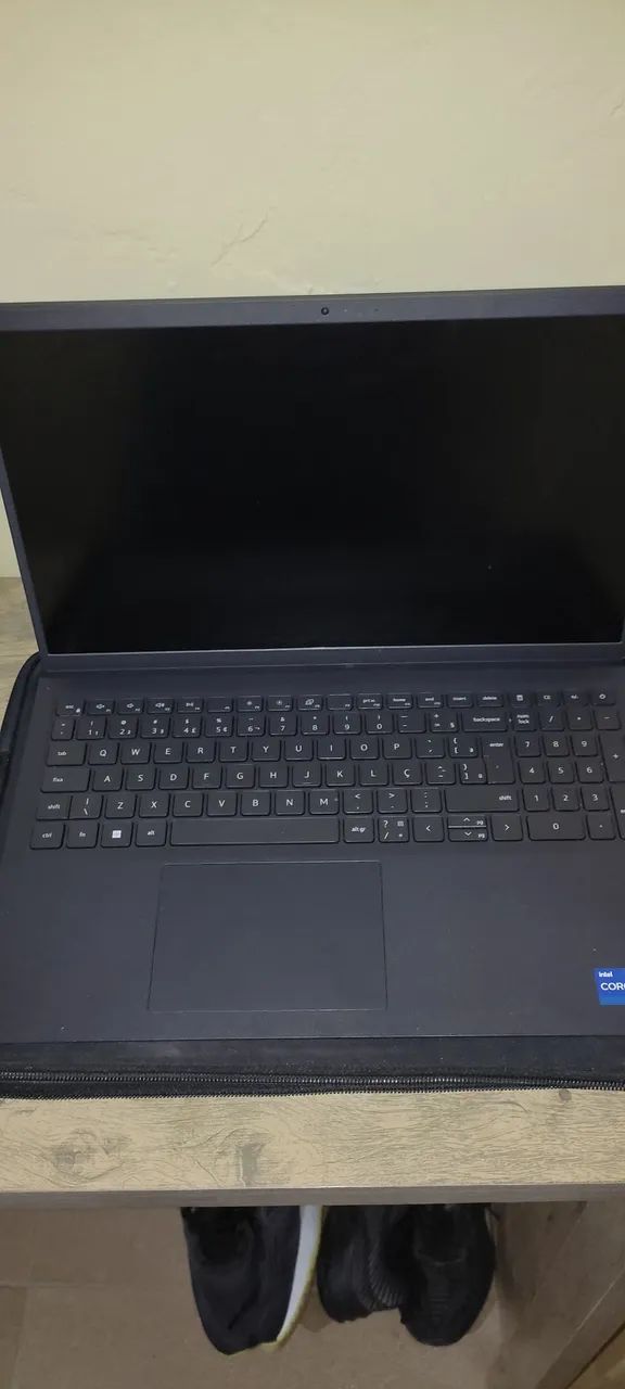 Notebook Dell Inspiron 15 3000 3520