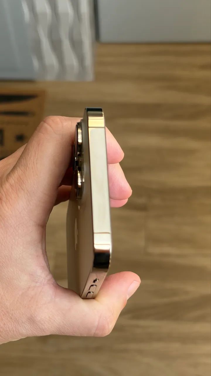 VENDO IPHONE 14 PRO MAX 512g - IMPECÁVEL - Foto 5