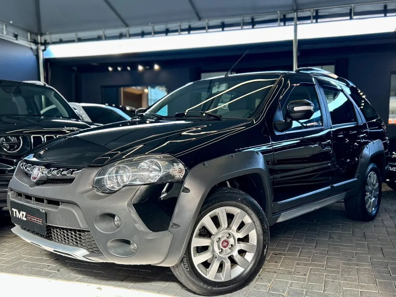 Fiat Palio Weekend Adv. Ext. 1.8 Flex 2016 - Foto 2