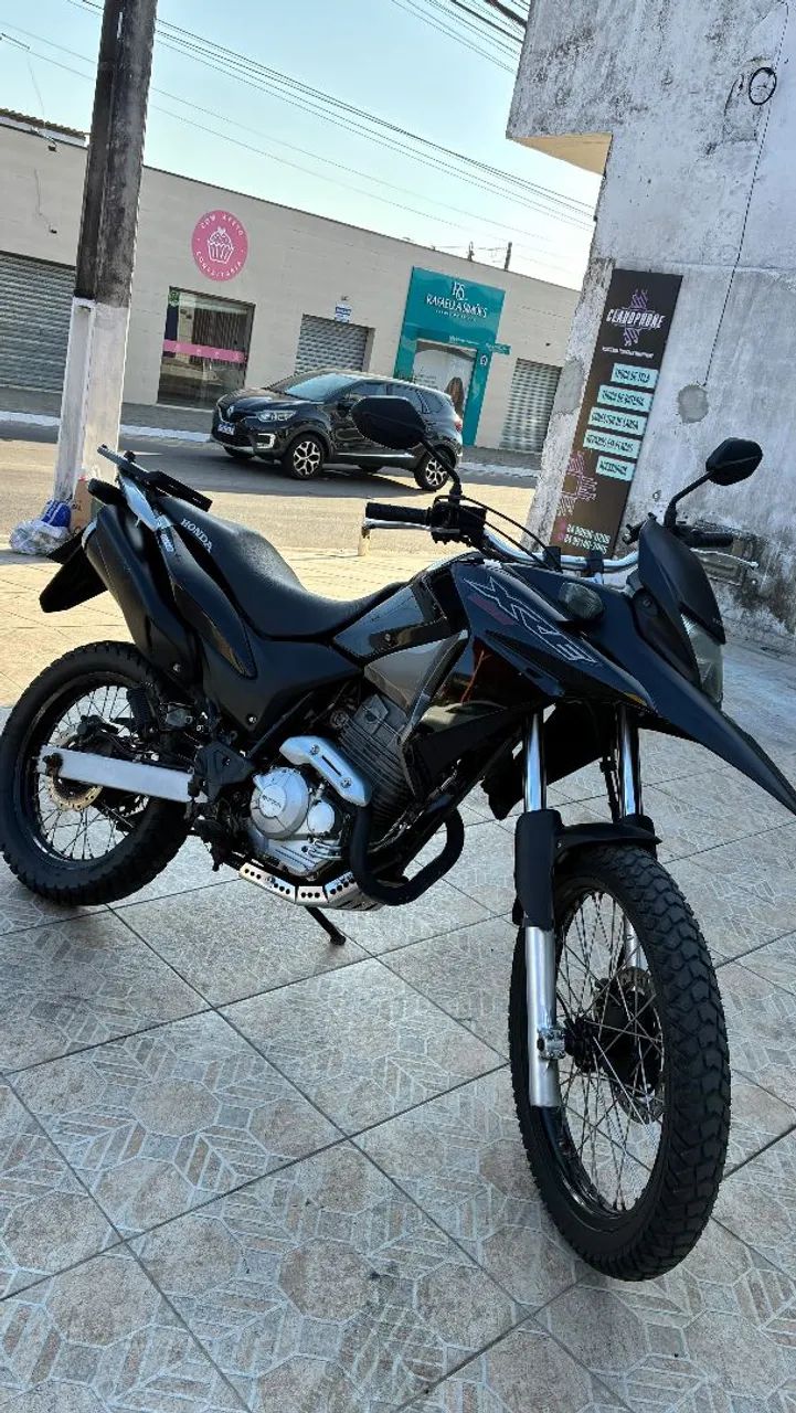 XRE 300 2016