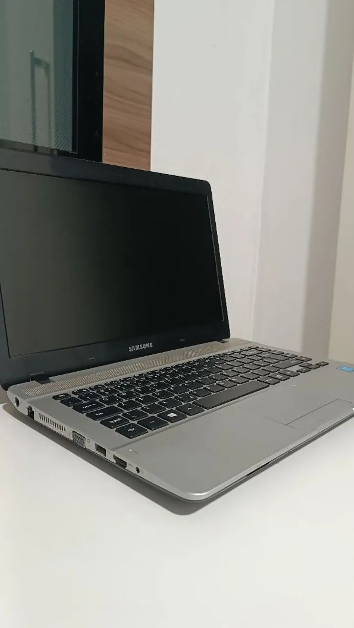 Notebook Samsung Pentium com ssd