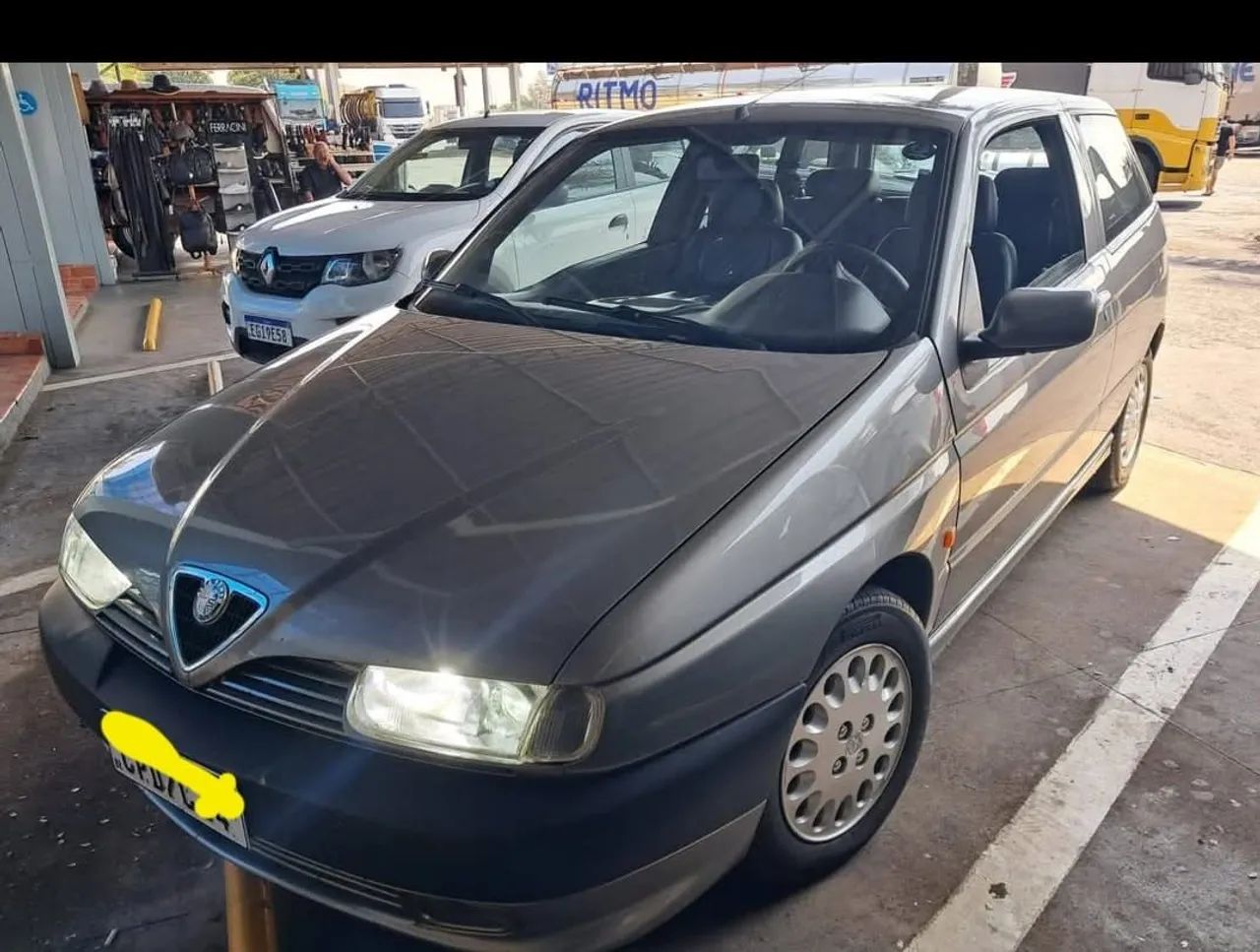 Alfa Romeo 145 Elegant 2.0 16V 1998