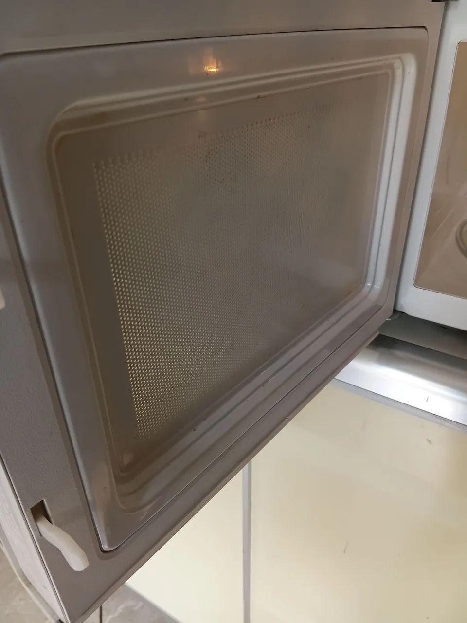Microondas Eletrolux MEF41 ler todo o anúncio  - Foto 3