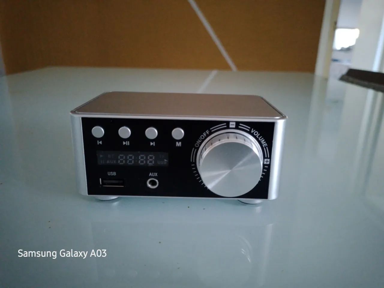 Mini Amplificador com Bluetooth 