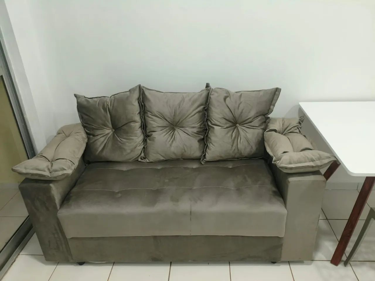 Sofá premium novo