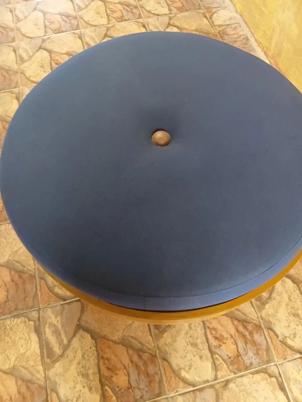 PUFF DE CENTRO DE MADEIRA  - Foto 4