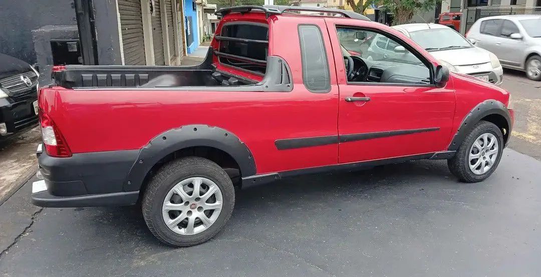 Fiat Strada Working Celeb.1.4 Fire Flex 8V CE 2013 - Foto 3