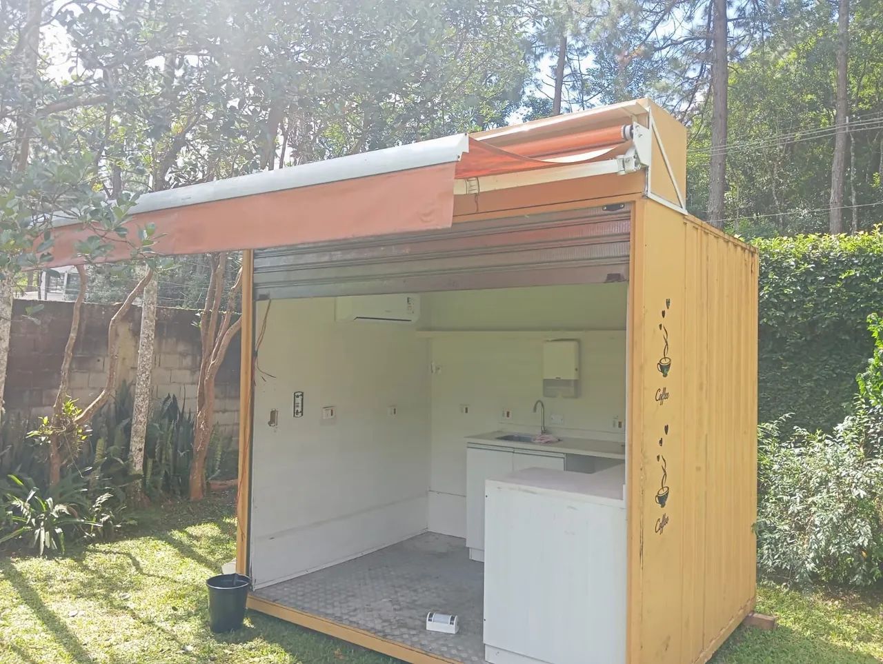 Contêiner Comercial Equipado- Bancadas, ar condicionado e tomadas 220v - Foto 5