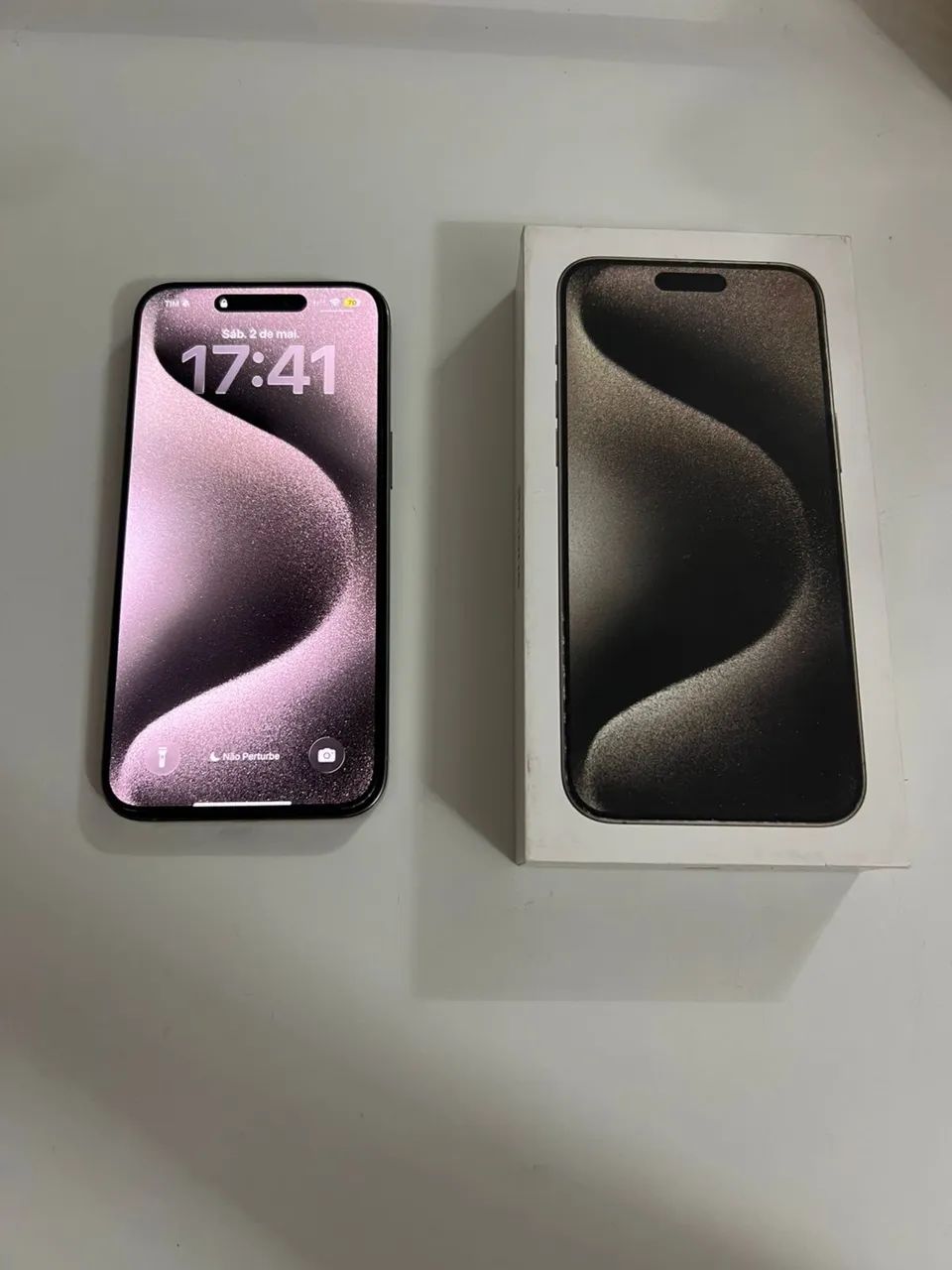 iPhone 15 pro Max 256 titanium natural - Celulares e Smartphones