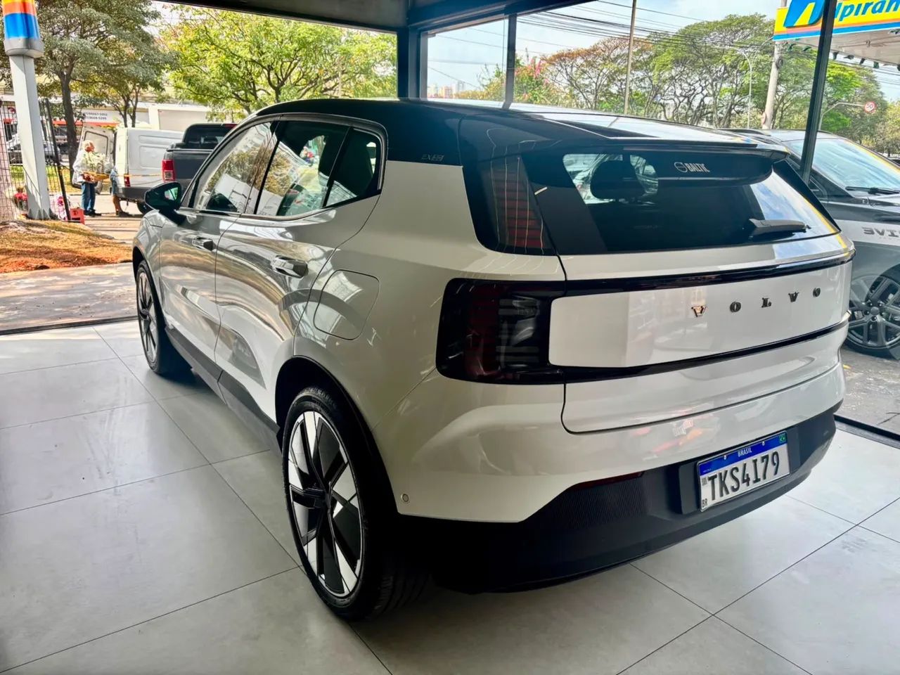 Volvo EX30 E60 Ultra (elétrico) 2024