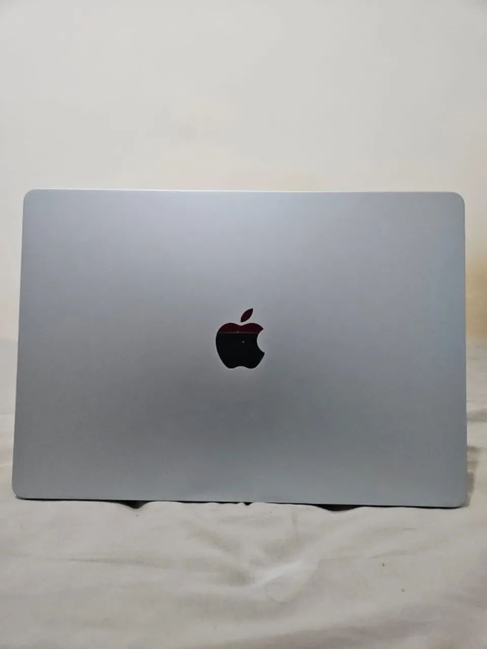 MacBook Air 15? M4, 16 GB, 256 GB + SSD 1TB (Crucial X9 Pro for