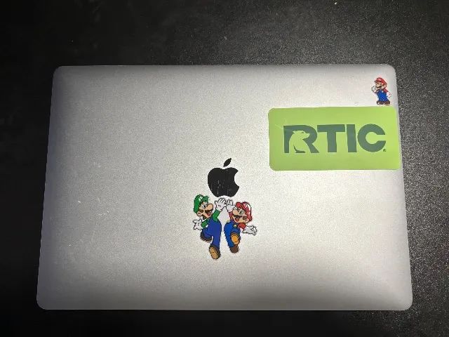 Apple MacBook Pro 2017 15" Core i7 16GB 1TB