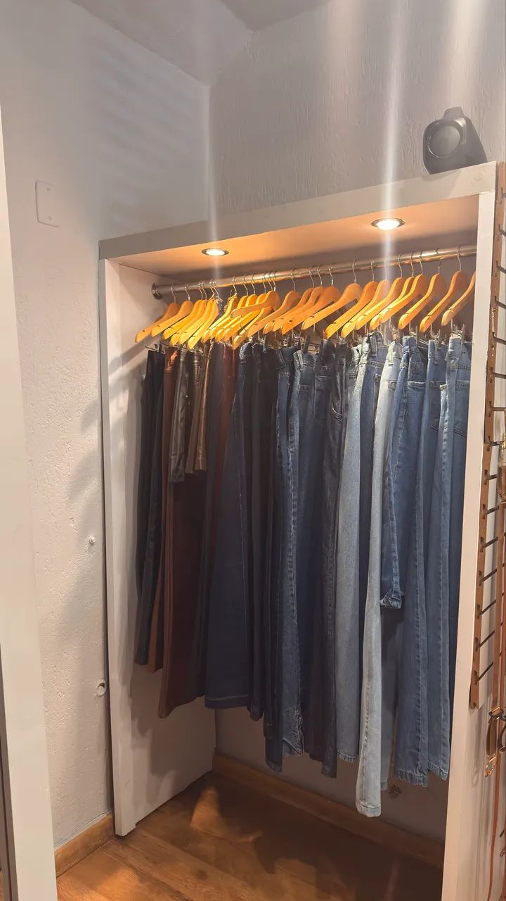 Balcão e arara pra loja de  roupa - Foto 2