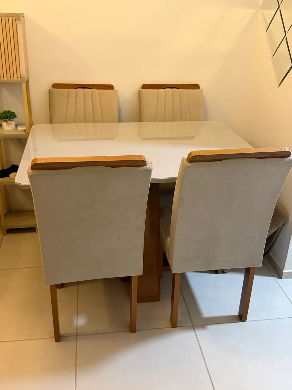 Mesa de Jantar + 4 cadeiras  - Foto 2