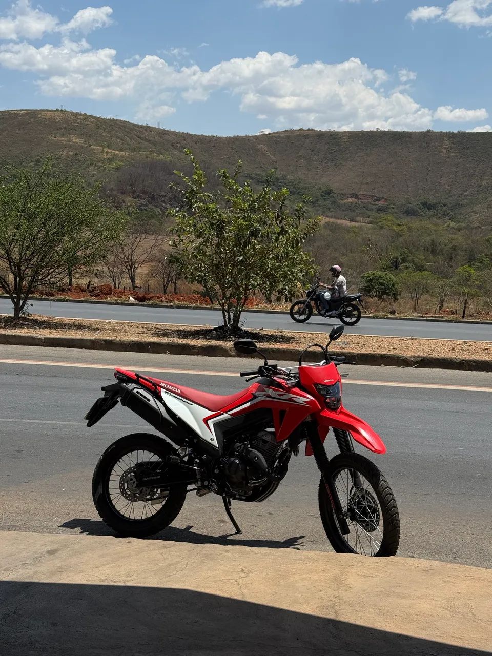 XR 300l TORNADO - Foto 3