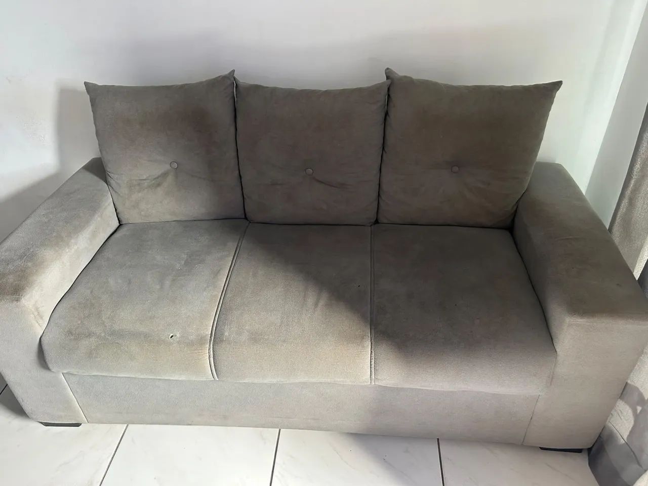 Sofá 3 lugares  - Foto 2