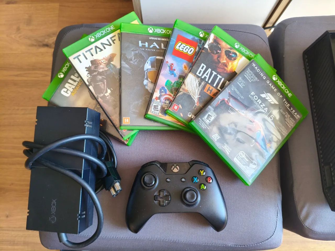 Xbox One + 2 Controles + 6 Jogos + Kinect - Foto 5