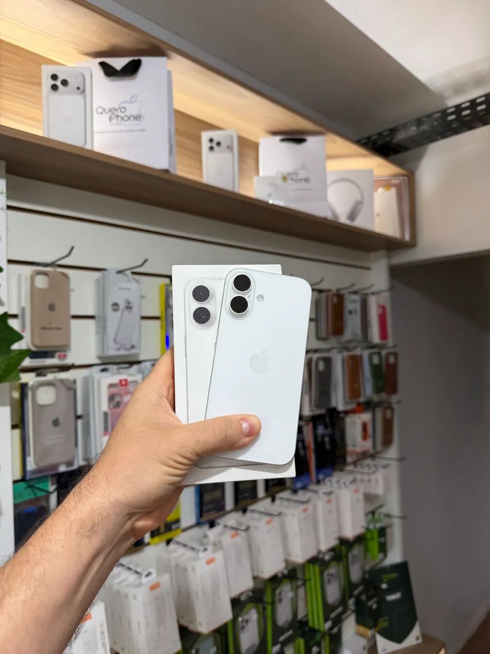 iPhone 16 128gb