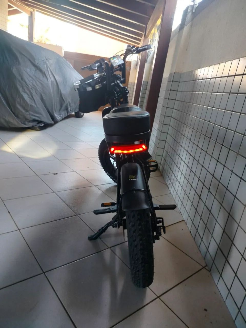 Vendo bicicleta elétrica super conservada  - Foto 4
