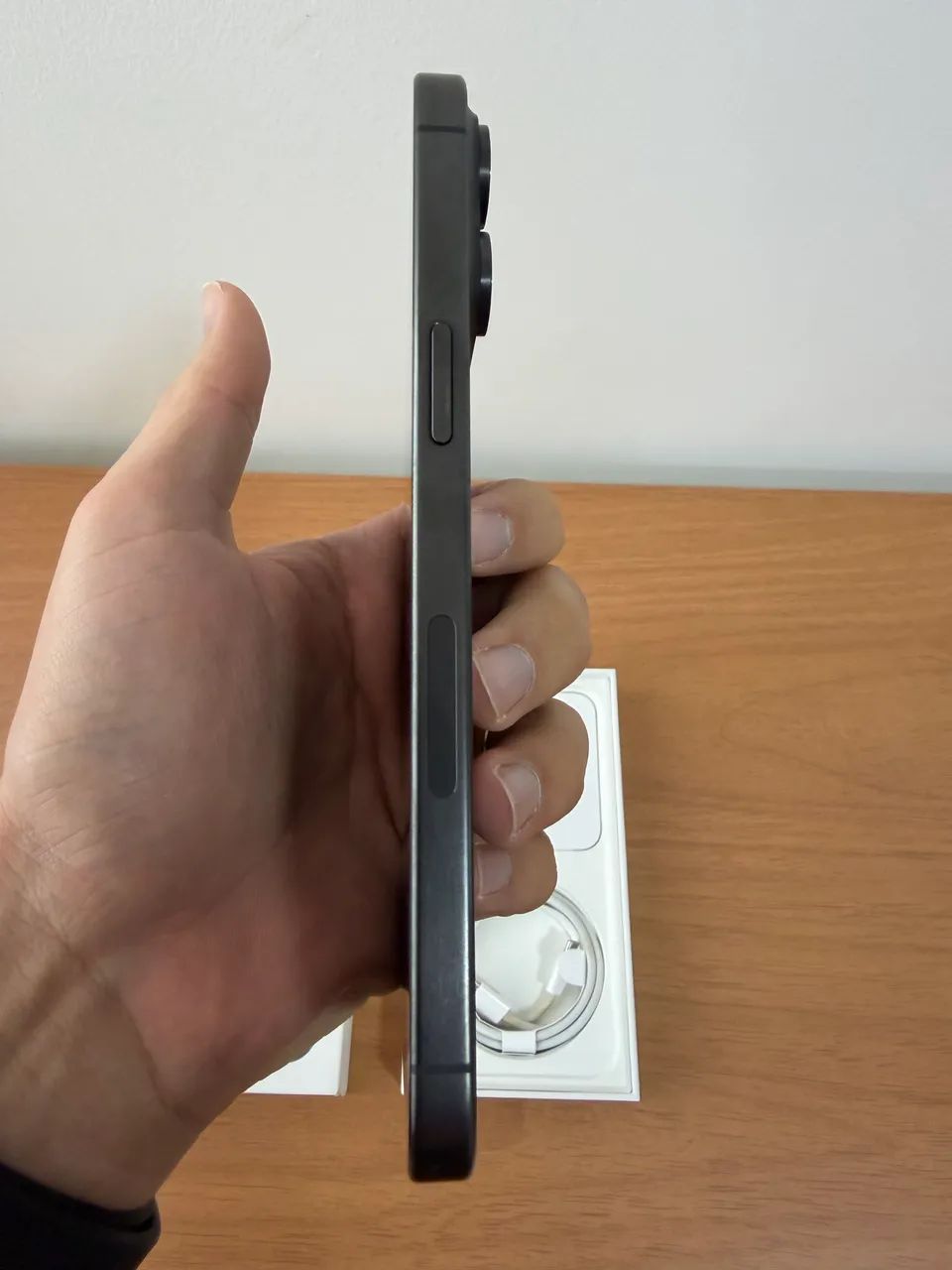 iPhone 15 Pro Max 256 GB - Titânio Preto - IMPECÁVEL  - Foto 2