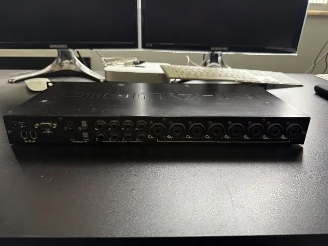 Interface de Áudio M-Audio ProFire 2626 - 26x26 - 8 Pré-amps - FireWire - Foto 3