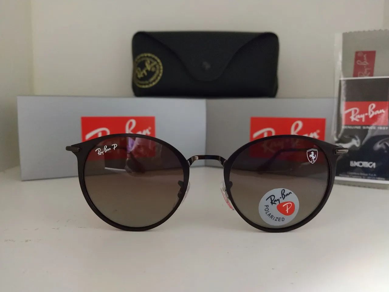 ÓCULOS DE SOL RAYBAN FERRARI POLARIZADO