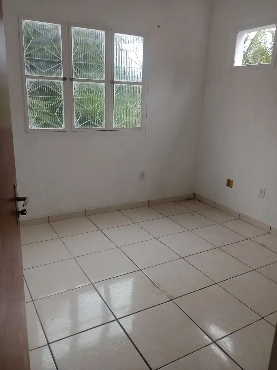 Alugo casa de um quarto  - Foto 2
