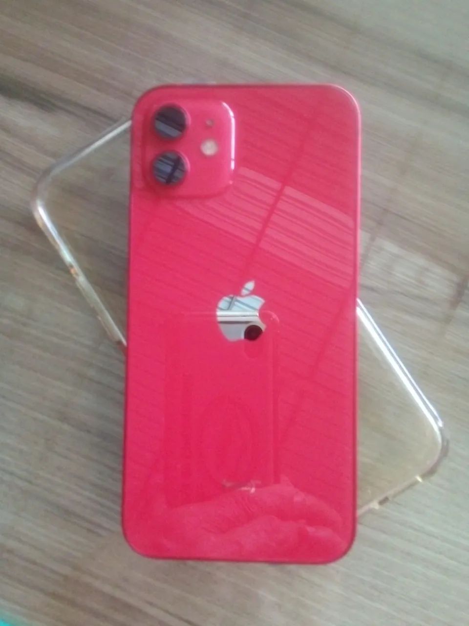 IPhone 12 red - Foto 2