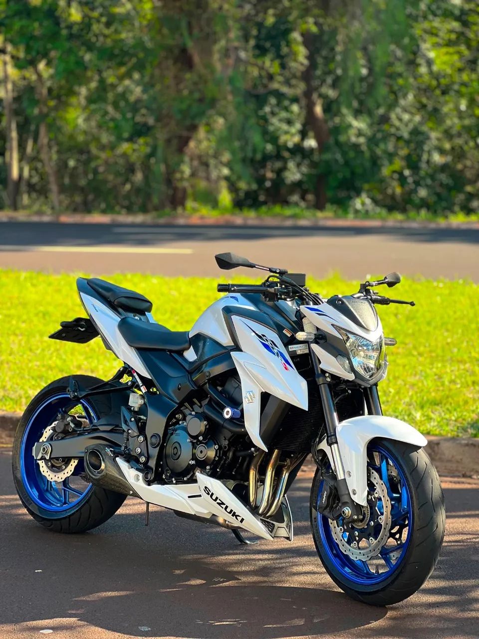 Suzuki 750 2020 - 1524299036 | OLX
