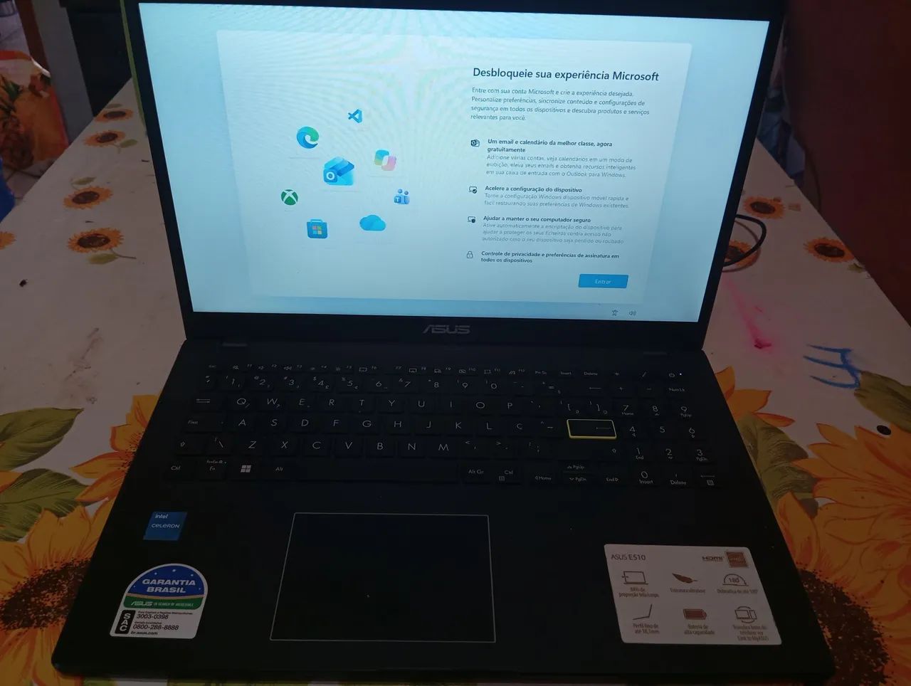 Vendo notebook Asus E510 