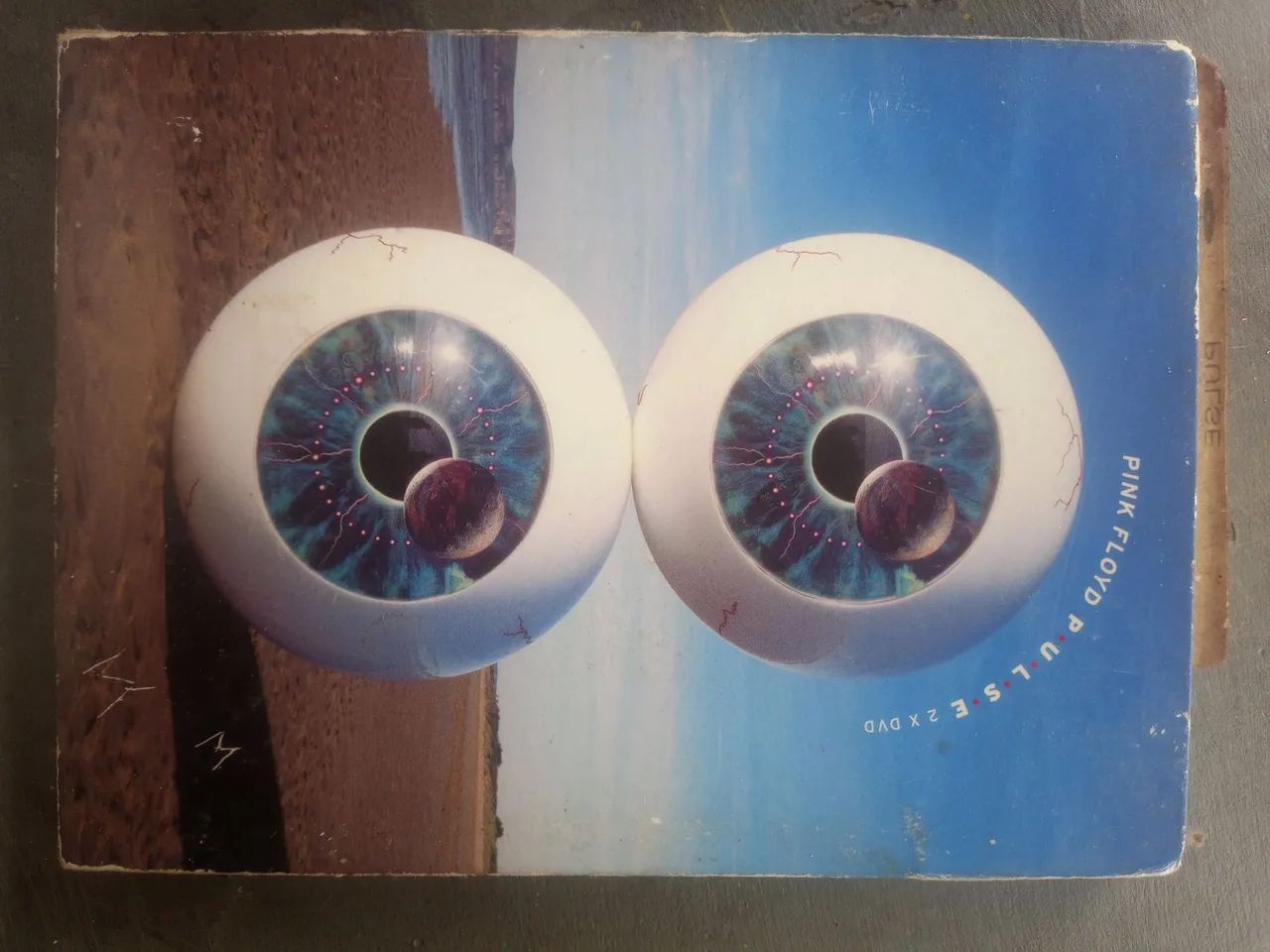 Dvd Pink Floyd duplo importado. - Foto 4