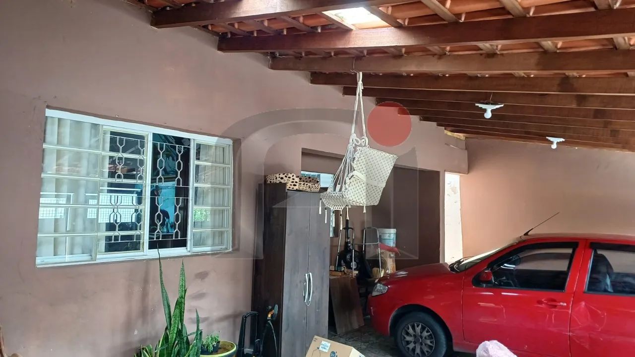 CASA COM SUÍTE - Foto 2